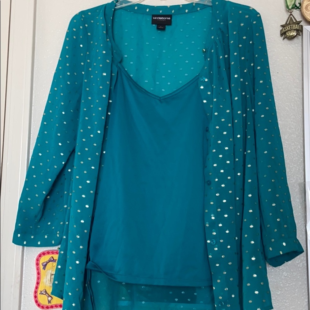 Top - Picture 3 of 3